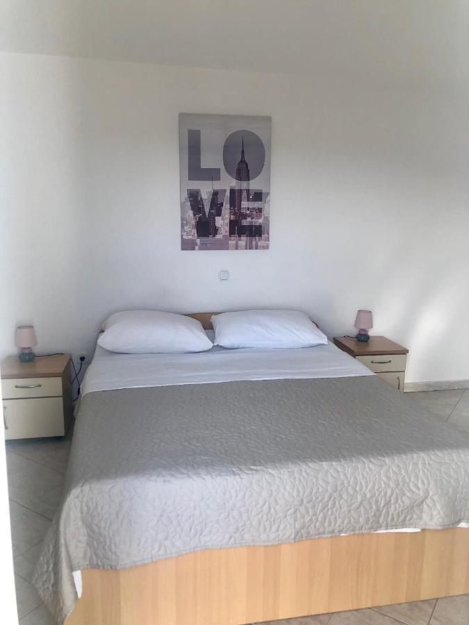 Apartmani Leona * Bibinje